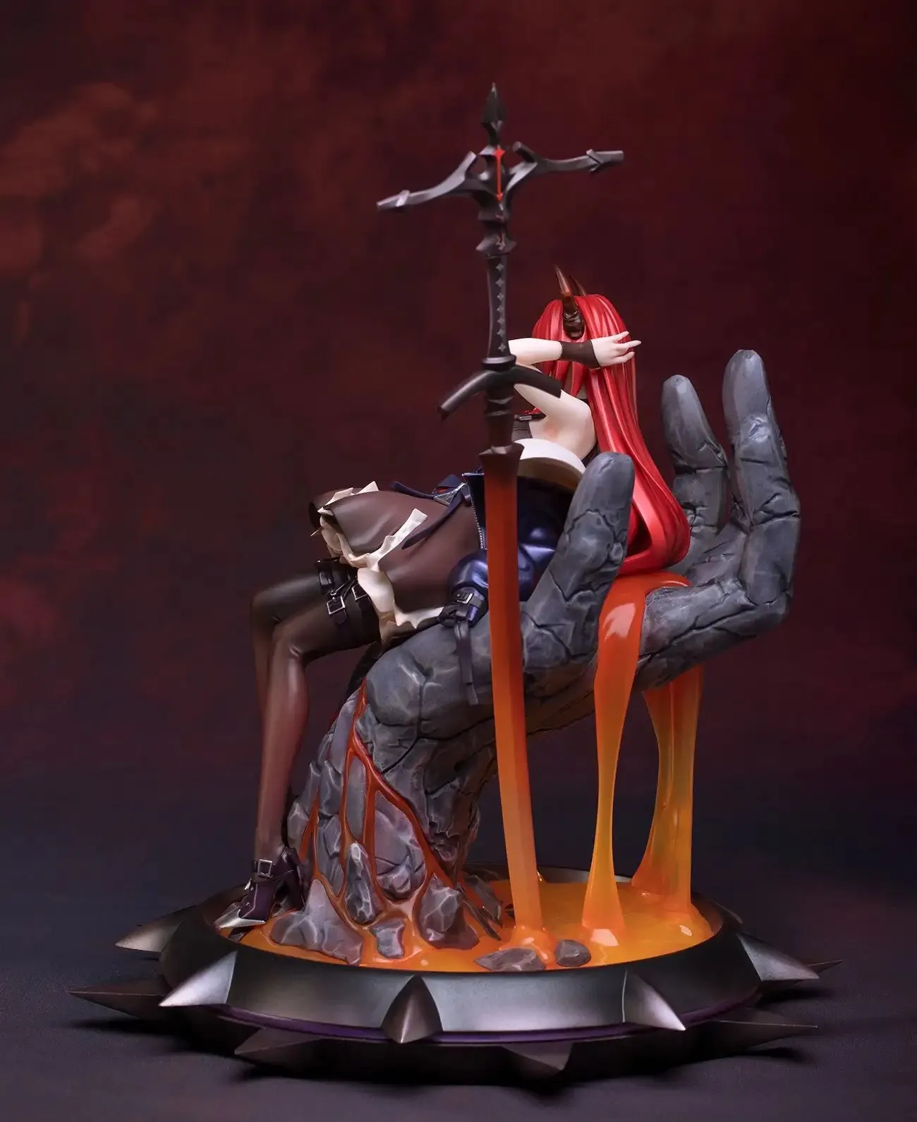 Arknights - Surtr Magma Ver. 1/7 Scale Figure (Myethos) [BACK-ORDER]