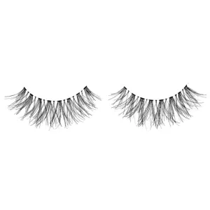Big Beautiful Lashes Servin