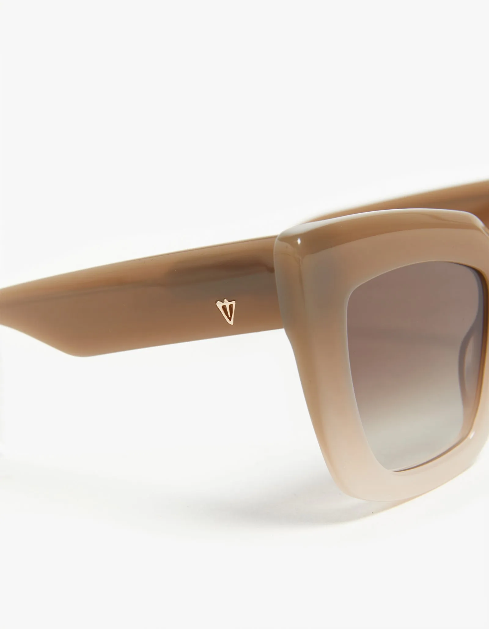 Brigada Sunglasses - Toffee Fade To Ivory