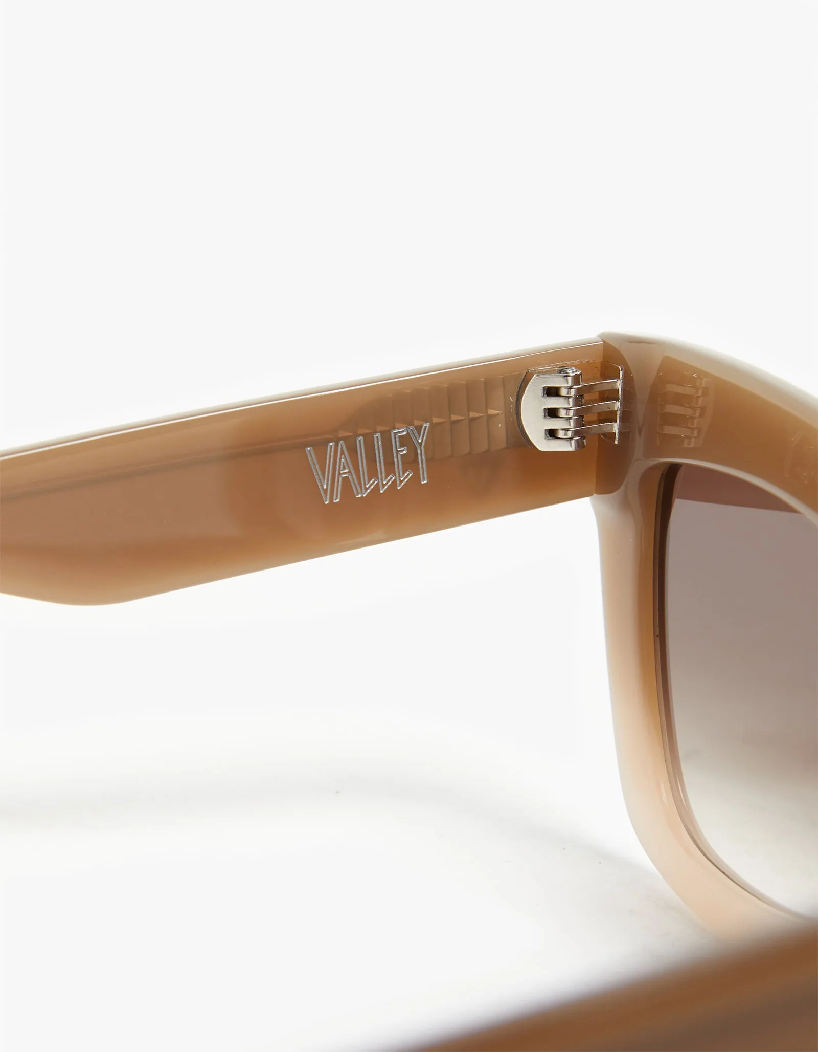 Brigada Sunglasses - Toffee Fade To Ivory