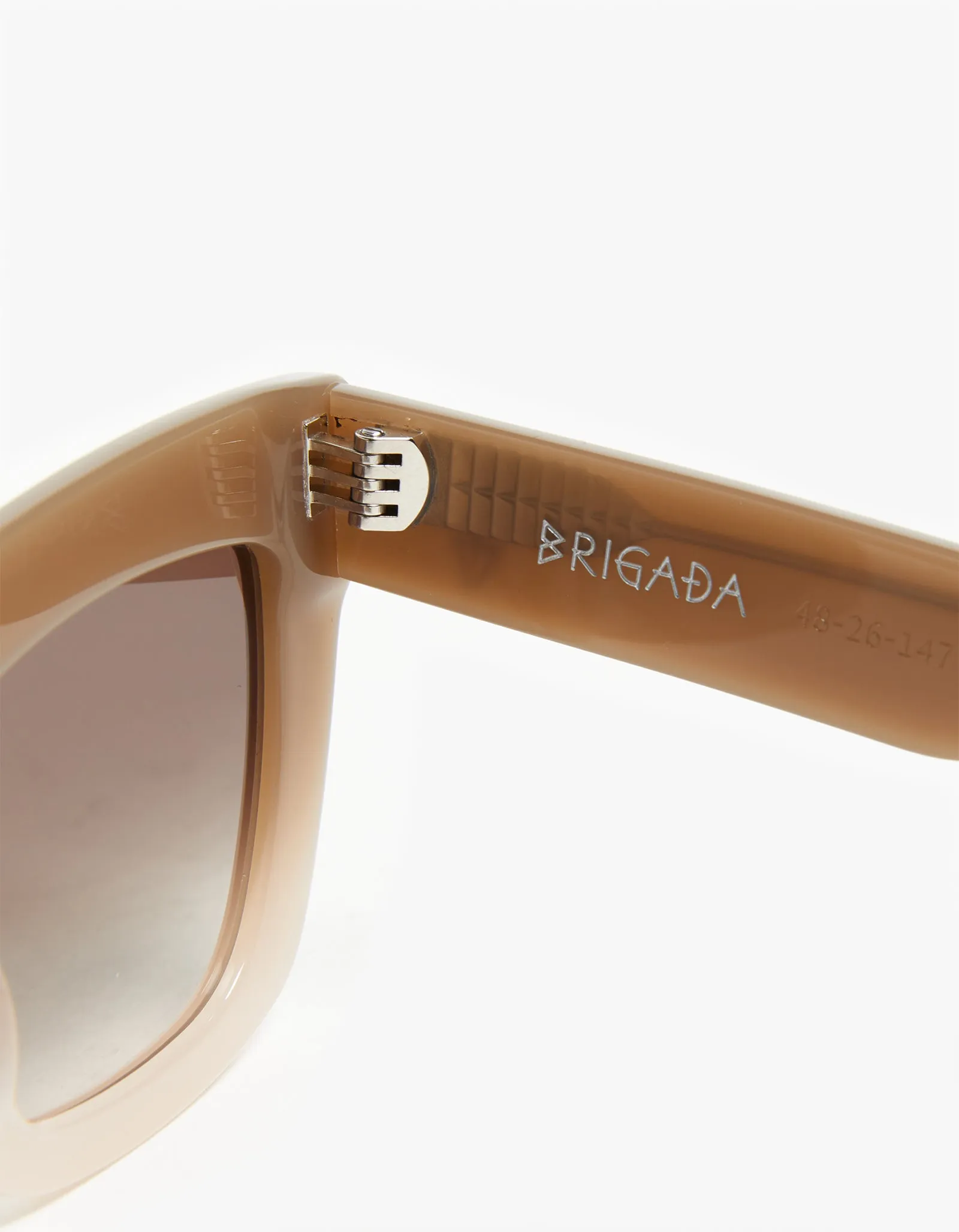 Brigada Sunglasses - Toffee Fade To Ivory