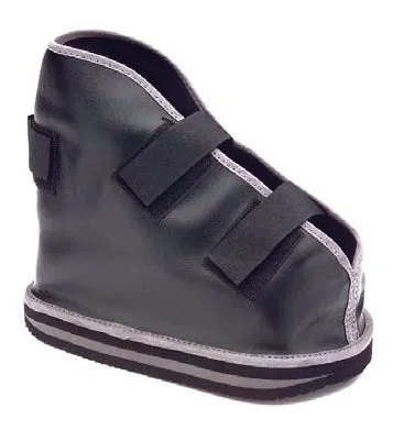 Cast boot vinyl closed-toe small