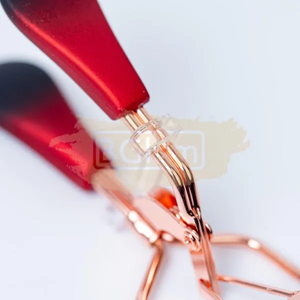 Eyelash Curler with padded handles