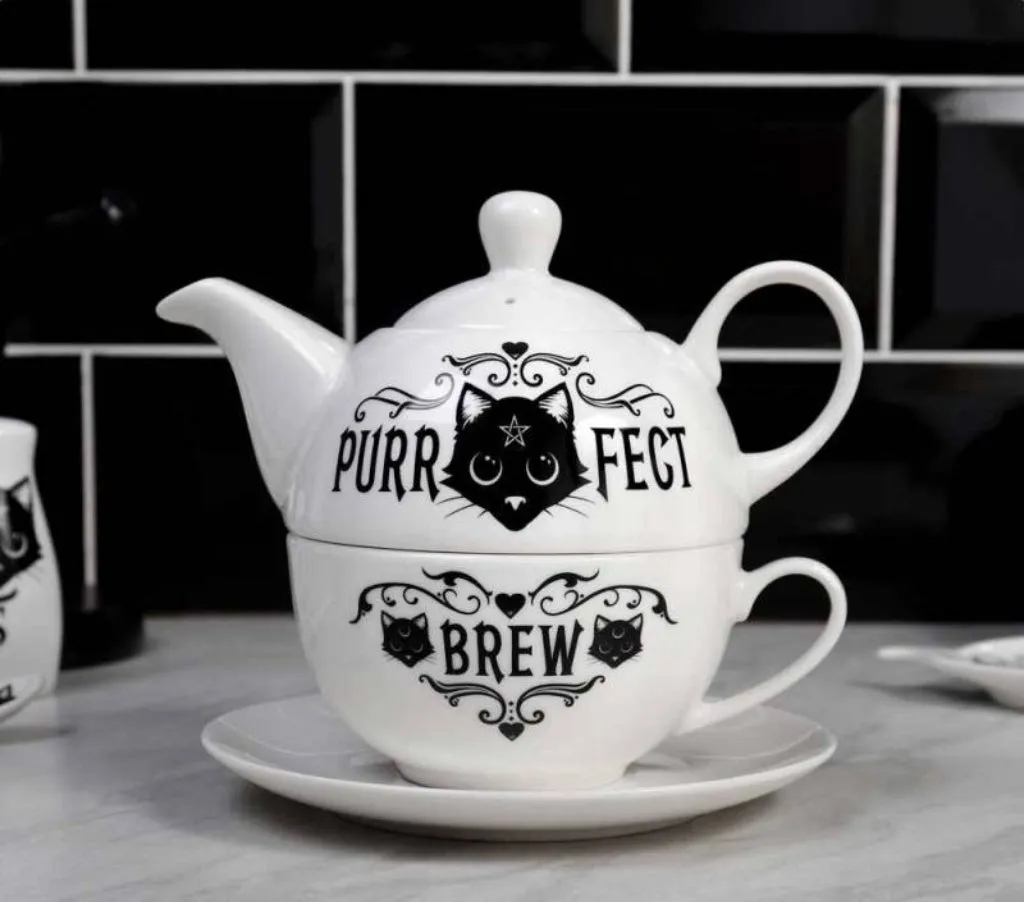 Fine Bone China All in One Teapot, Cup and Saucer Set