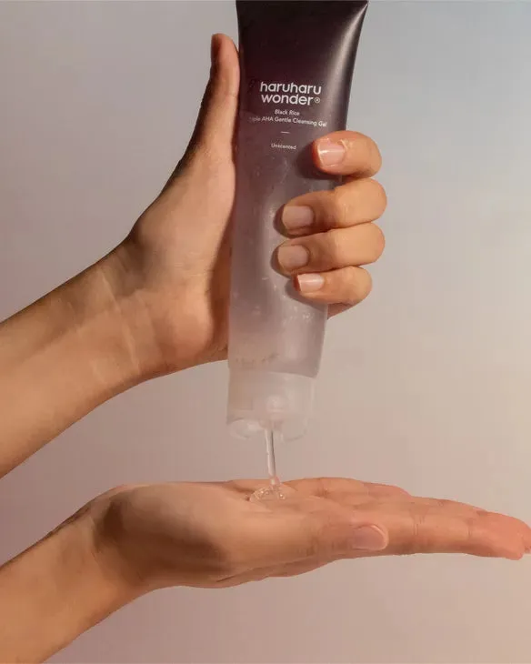 HARUHARU Wonder Black Rice Triple AHA Gentle Cleansing Gel غسول الرز الاسود للبشرة من هاروهارو