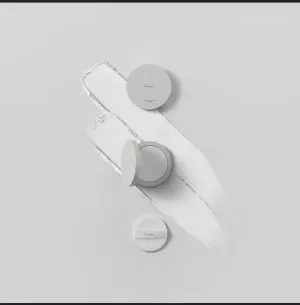 Heme 輕透持妝蜜粉餅pressed setting powder