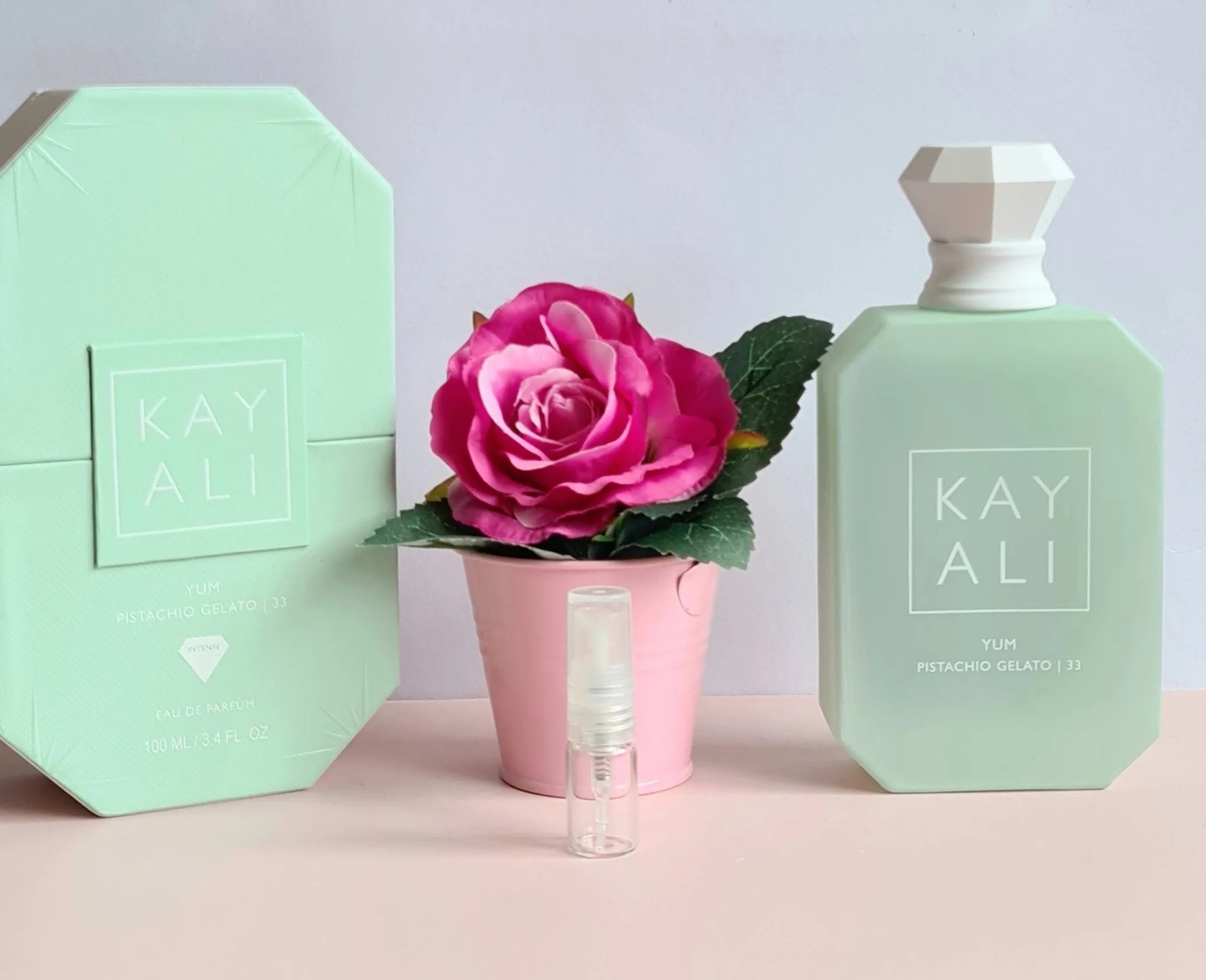 Kayali Yum Pistachio Gelato 33 EDP sample perfume decant spray. 💚🌺💚