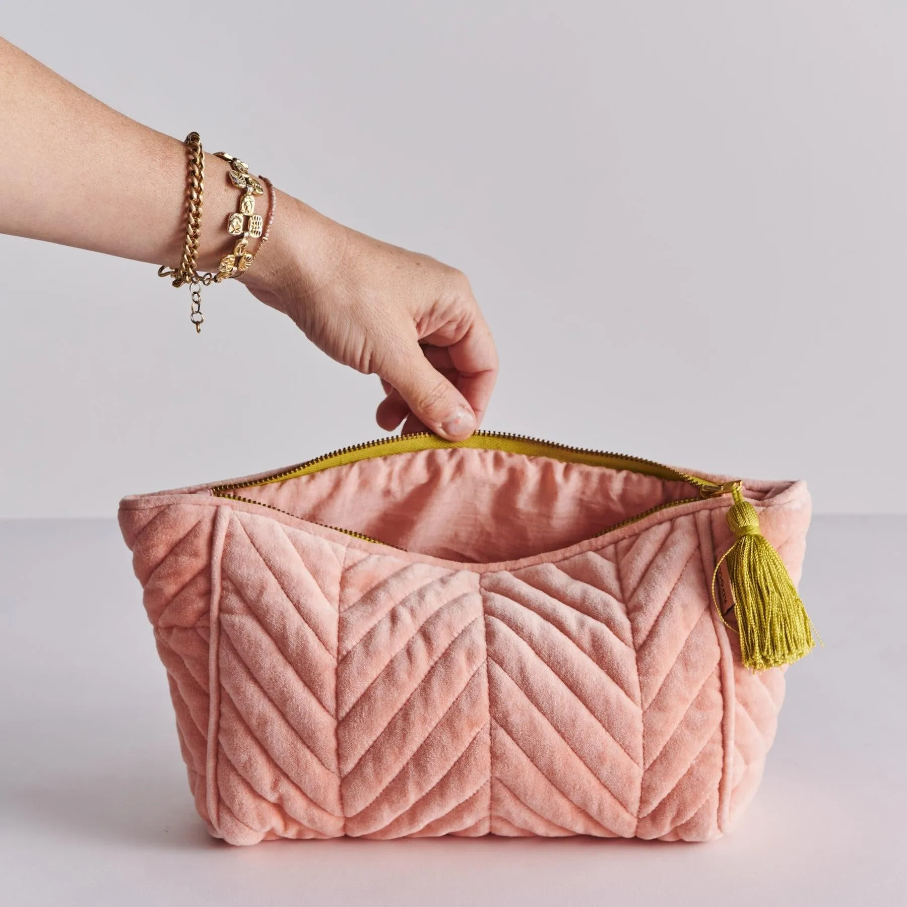 KIP & CO TUSCAN SUNSET VELVET TOILETRY BAG