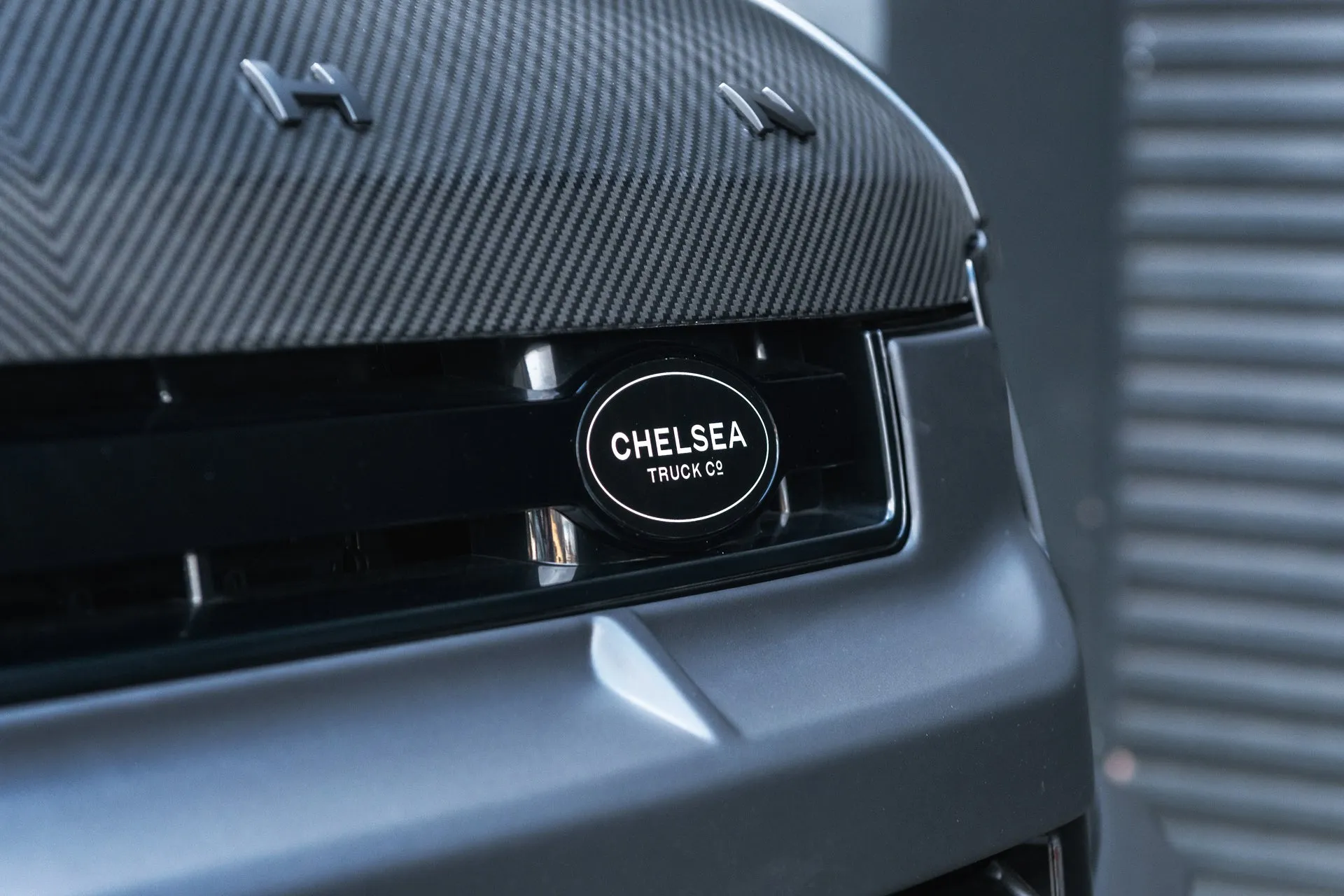 Land Rover Defender 110 - Black Exterior & Interior