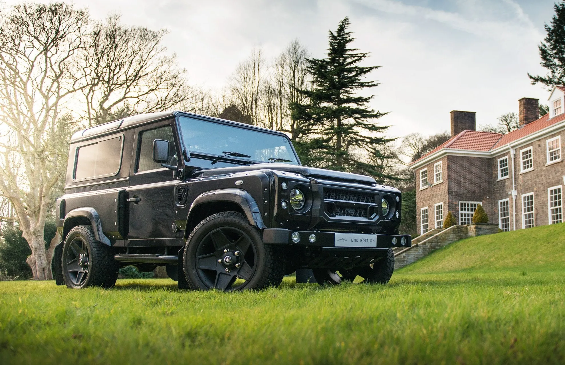 Land Rover Defender (1991-2016) Mondial Retro Light Alloy Wheels