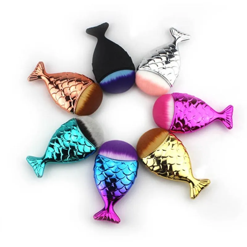Mermaid Foundation Brush