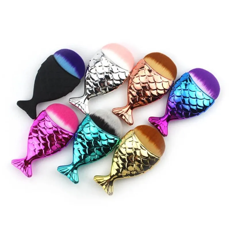Mermaid Foundation Brush