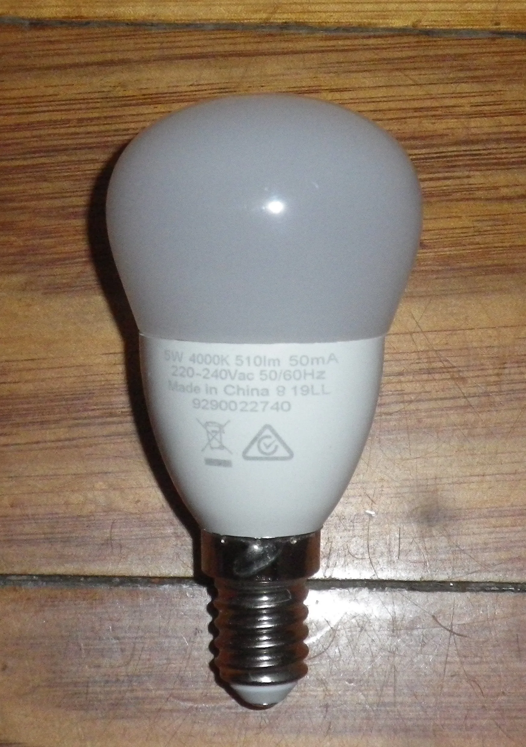 Philips LED Cool White Globe 5Watt SES Fancy Round (Pkt 2) - Part # 724498