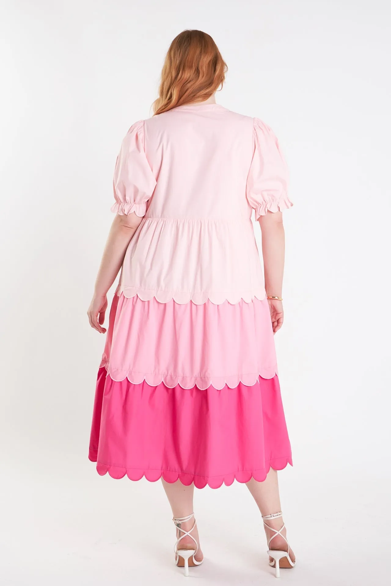 Plus Size Colorblock Scallop Dress