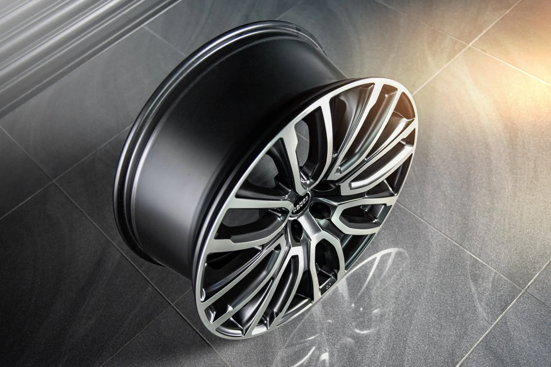 Range Rover Sport SVR (2018-PRESENT) Pace Car Light Alloy Wheels