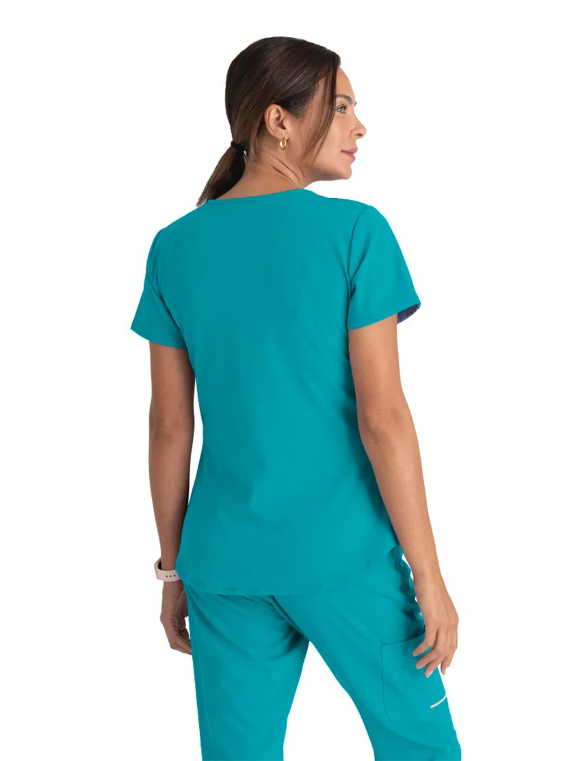 Skechers™ by Barco Breeze 3-Pocket Curved V-Neck Scrub Top