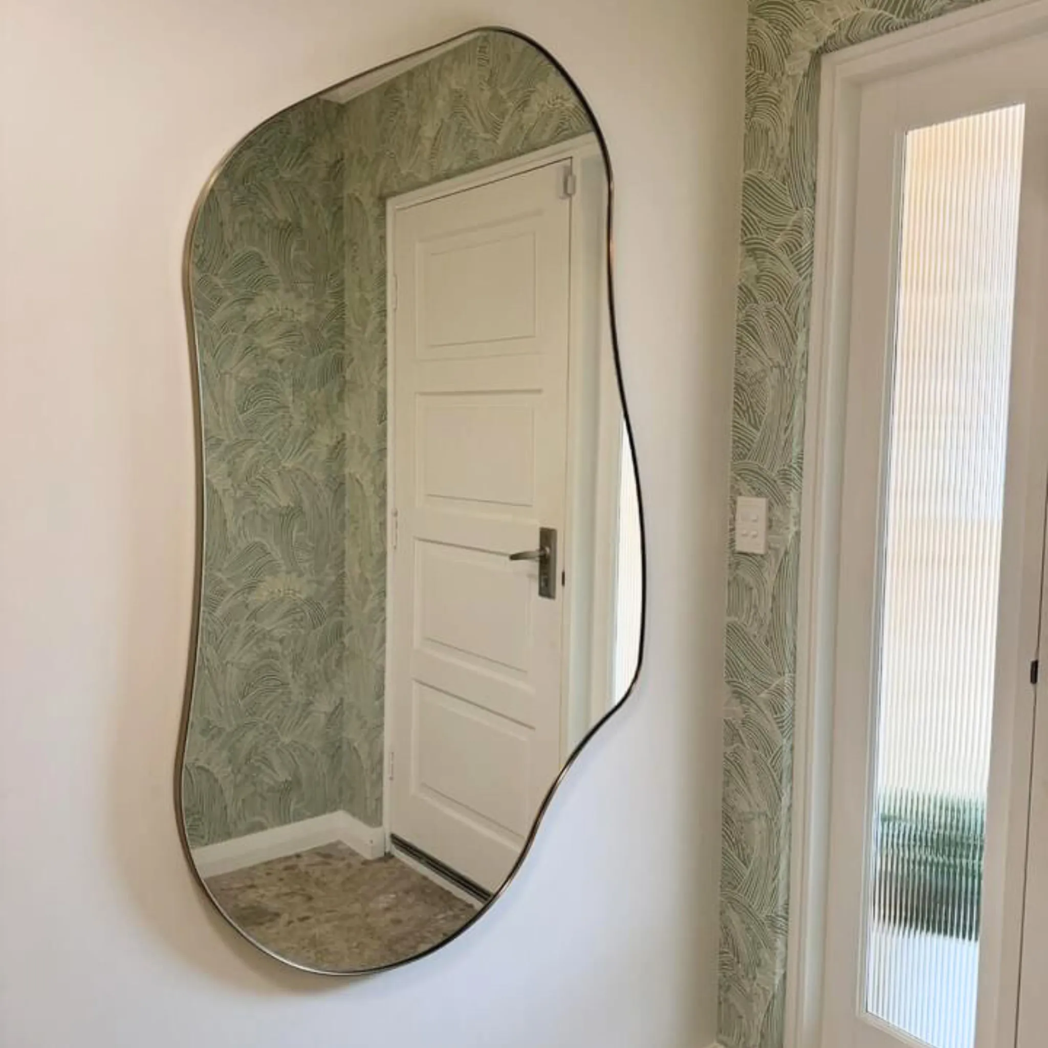 Studio Form III Mirror, Brass (L)